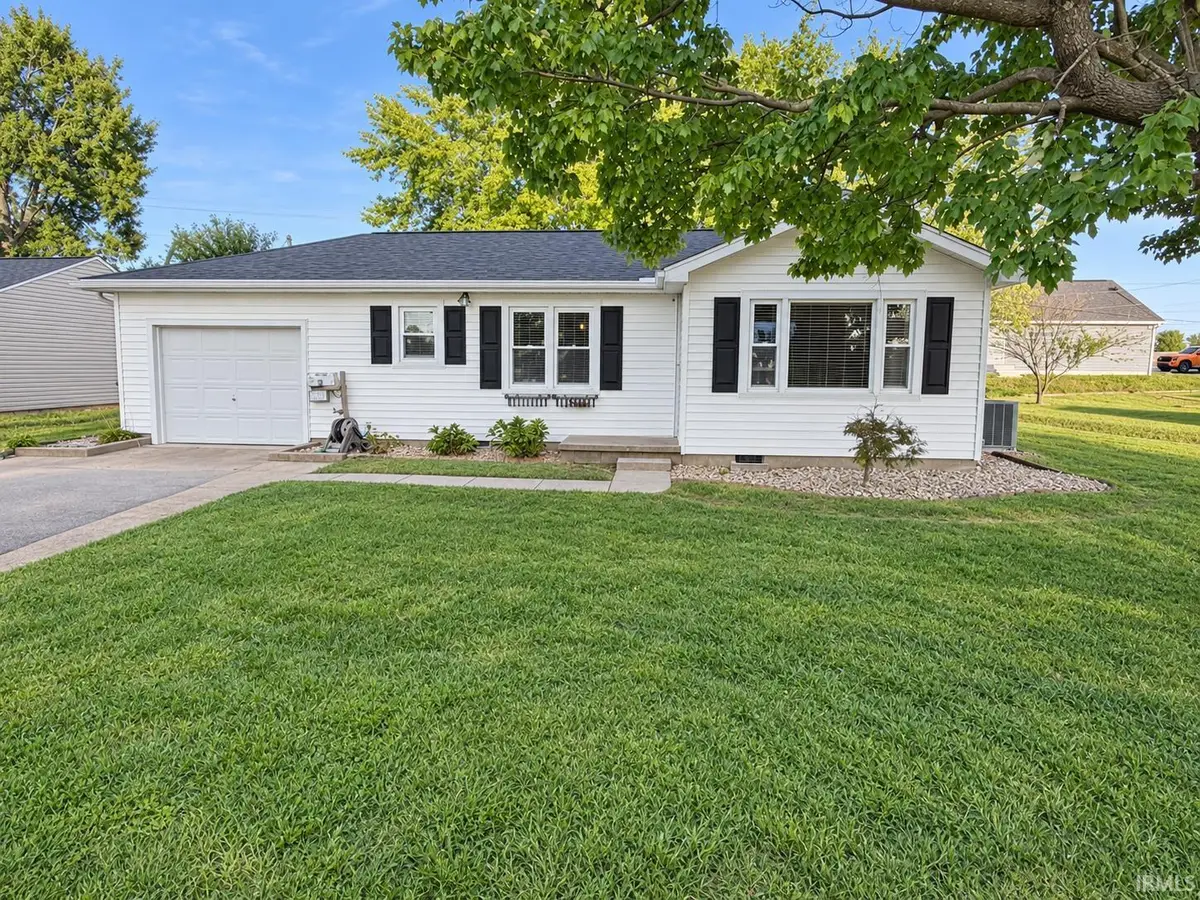 204 N Hull Street, Fort Branch, IN 47648 - #1