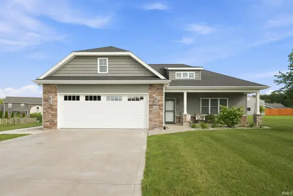 204 Lindenwood Drive, Bluffton, IN 46714