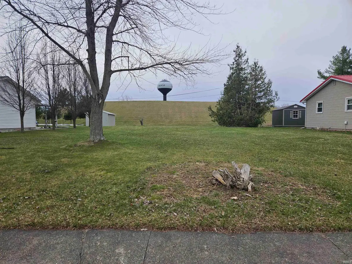 122 Brookwood Rd, Decatur, IN 46733 - #1