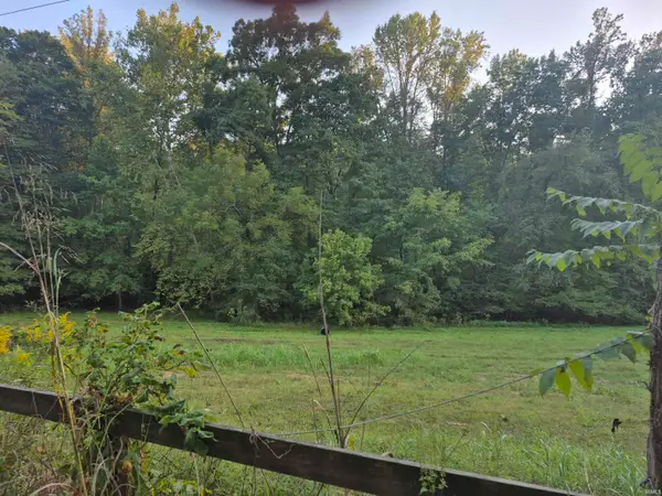 4603 Old Farm Rd Road, Springville, IN 47462