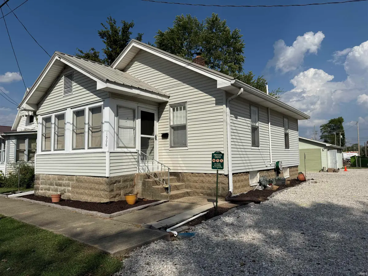 1506 13th Street, Lawrenceville, IL 62439 - #1