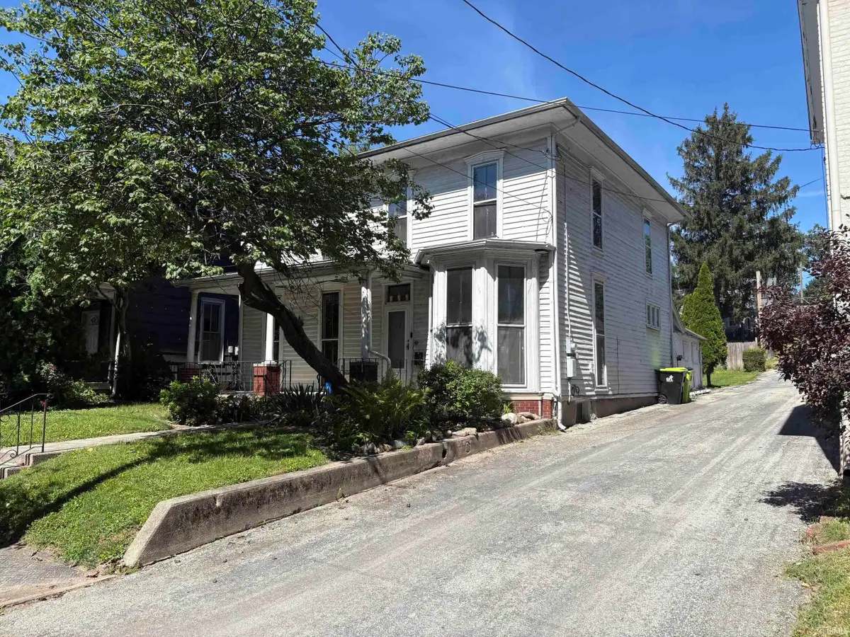432 W Park Drive, Huntington, IN 46750 - #1