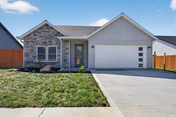 2110 Aruba Drive, Bedford, IN 47421