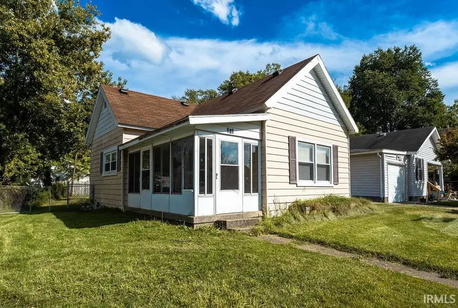 206 S 23rd Street, New Castle, IN 47362 - #2