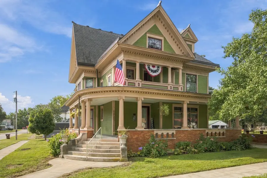 202 W Mcconnell Street, Oxford, IN 47971 - #2