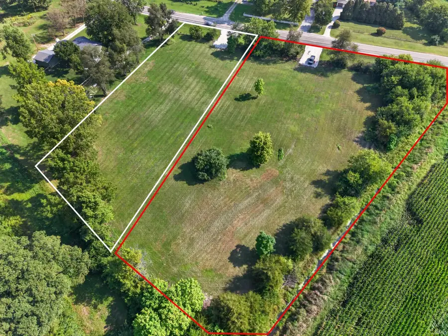 4057 N Us Highway 35, Royal Center, IN 46978 - #3