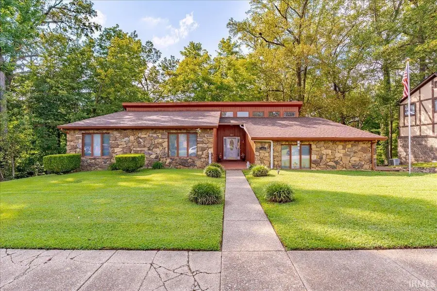 5411 W Esche Drive, Newburgh, IN 47630 - #2