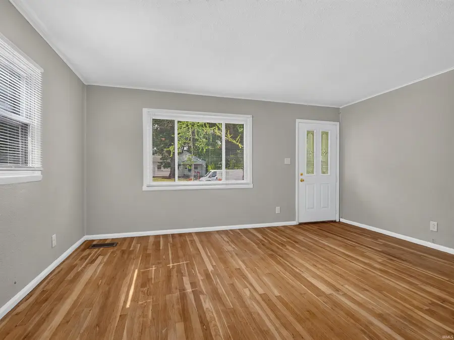 4421 Smith Street, Fort Wayne, IN 46806 - #3