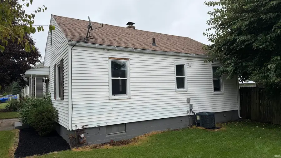 19746 Detroit Avenue, South Bend, IN 46614 - #3