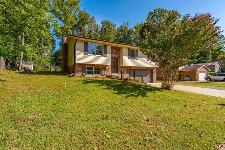 1207 Westwood Hills Drive, Evansville, IN 47720 - #2