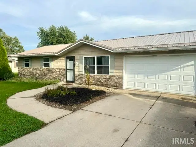 21724 N State Rd 101, Woodburn, IN 46797 - #1