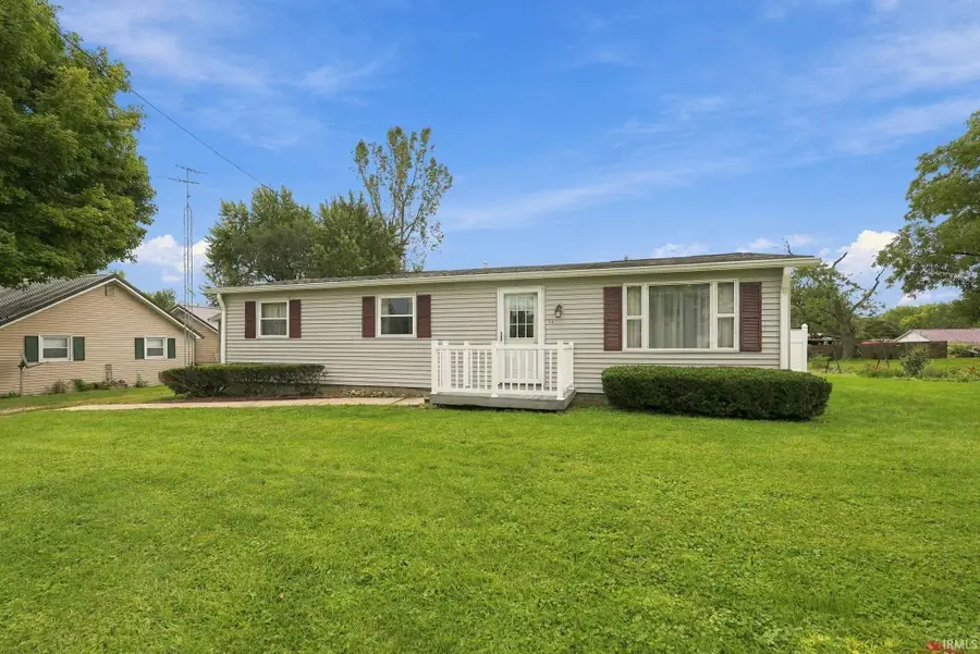 406 E Kendall Street, La Fontaine, IN 46940 - #2