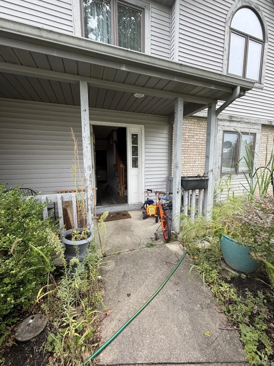 8522 Summerset Place, Fort Wayne, IN 46825 - #3