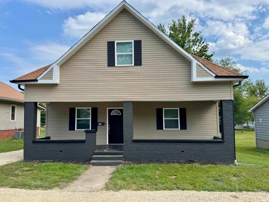 114 S Lincoln Street, Oakland City, IN 47660 - #2