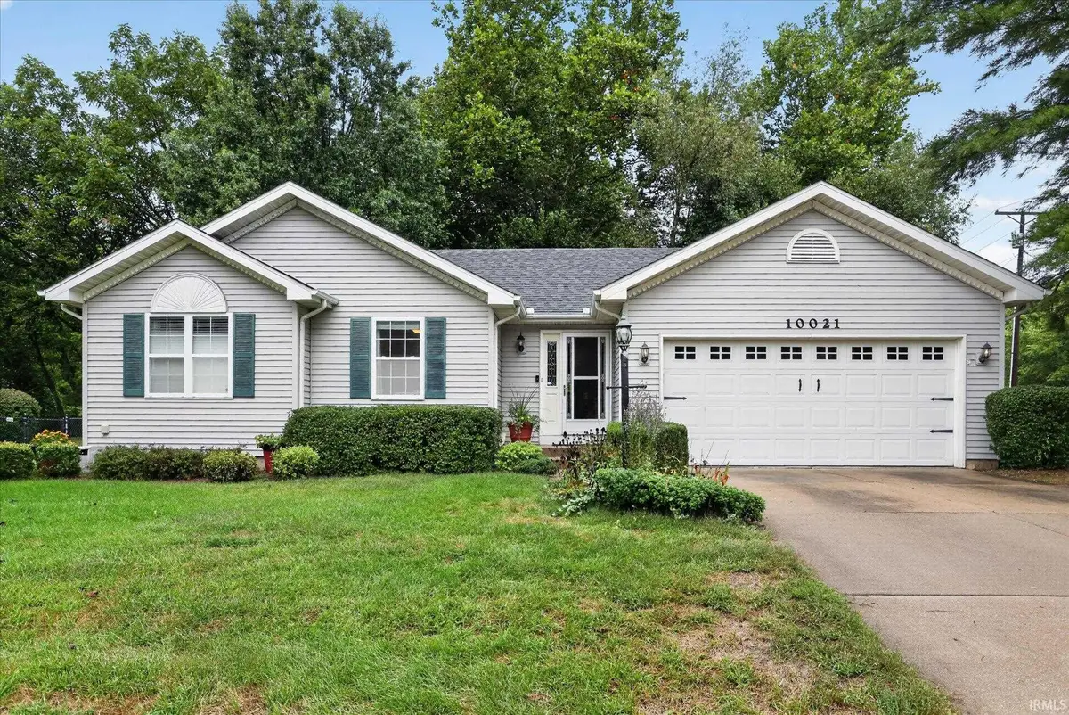 10021 Ashwood Forest Drive, Osceola, IN 46561 - #1