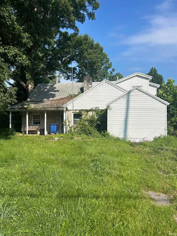 105 Heltonville Road, Bedford, IN 47421