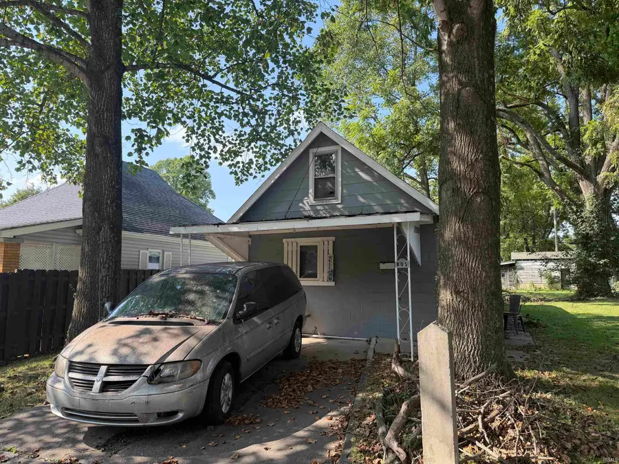 805 27th Street, Bedford, IN 47421 - #2
