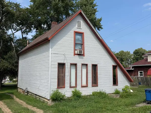 1307 4th Street, Bedford, IN 47421