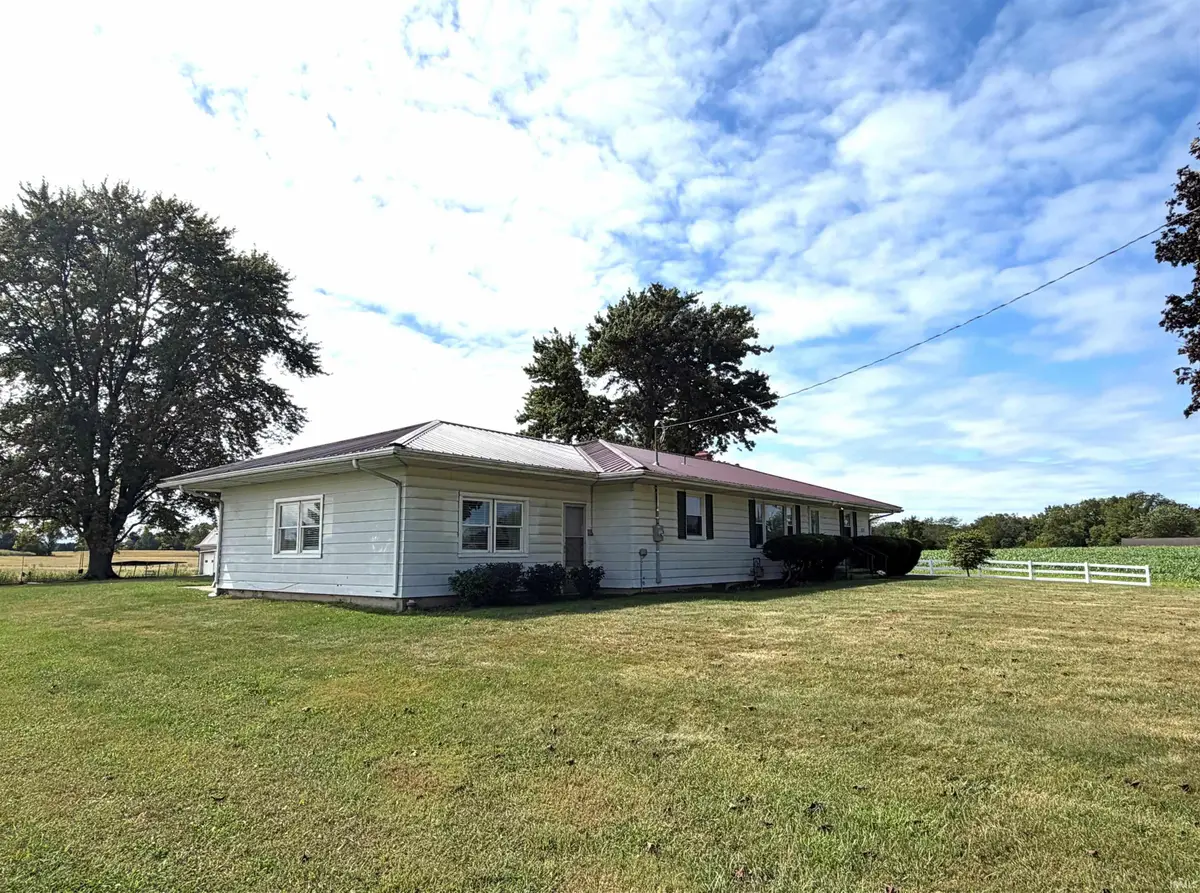 28112 County Road 26, Elkhart, IN 46517 - #1