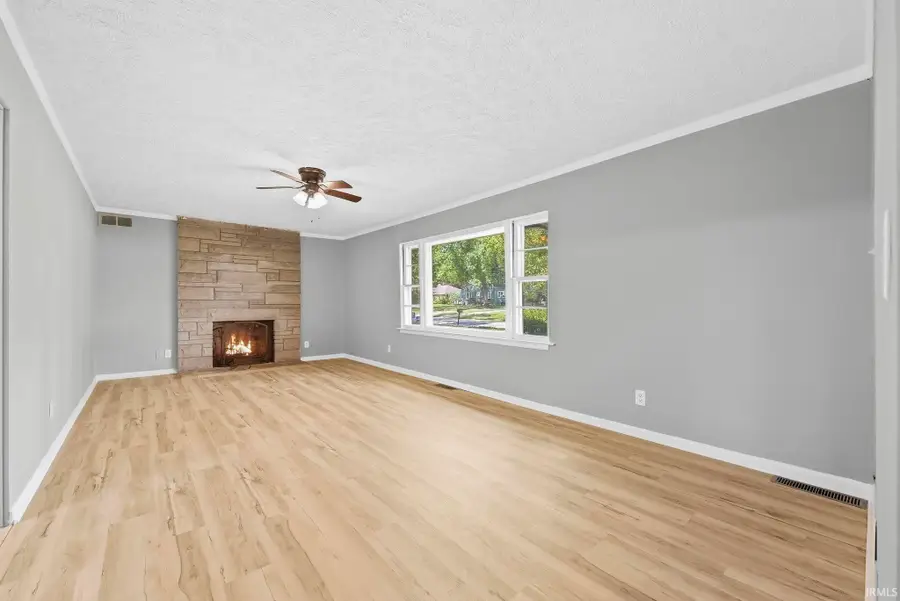 709 W Cromer Street, Muncie, IN 47304 - #3