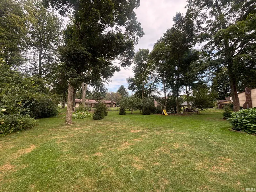 9488 Parkview Drive, Plymouth, IN 46563 - #2