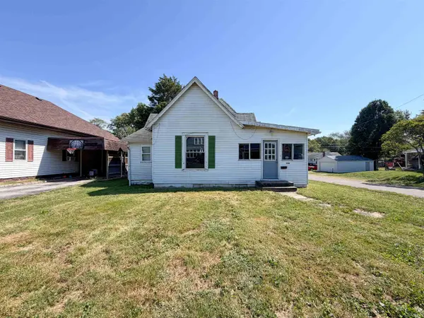 526 S Meridian Street, Jasonville, IN 47438