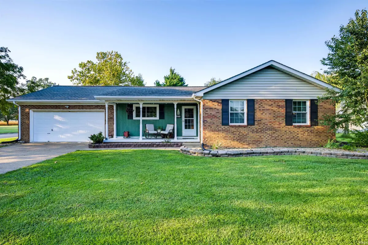 6200 Chesapeake Drive, Mount Vernon, IN 47620 - #1