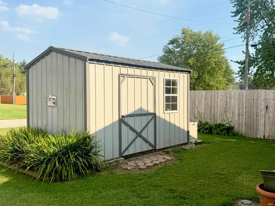 703 9th Street, Grandview, IN 47615 - #3