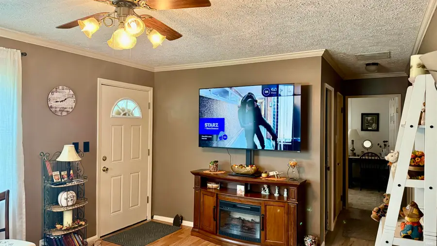 925 S Perry Street, Attica, IN 47918 - #3