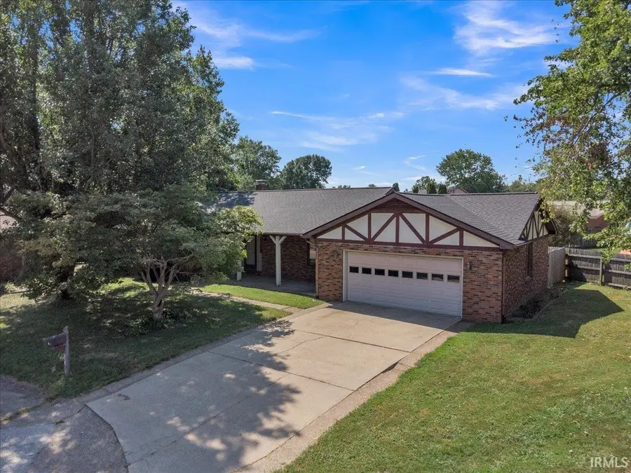 8215 Kingswood Court, Evansville, IN 47715 - #2