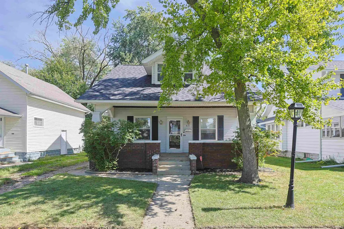 814 S 33rd Street, South Bend, IN 46615 - #1