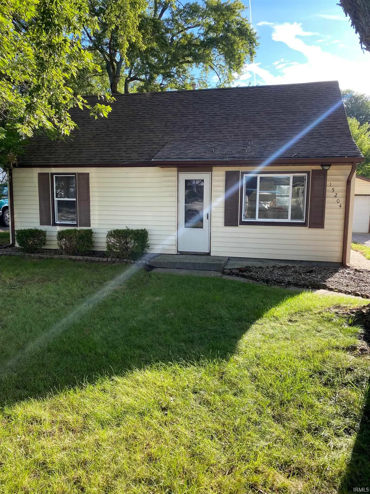 15204 James Drive, Leo, IN 46765 - #1
