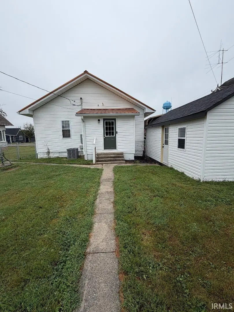 313 S Park Avenue, Jasonville, IN 47438 - #2