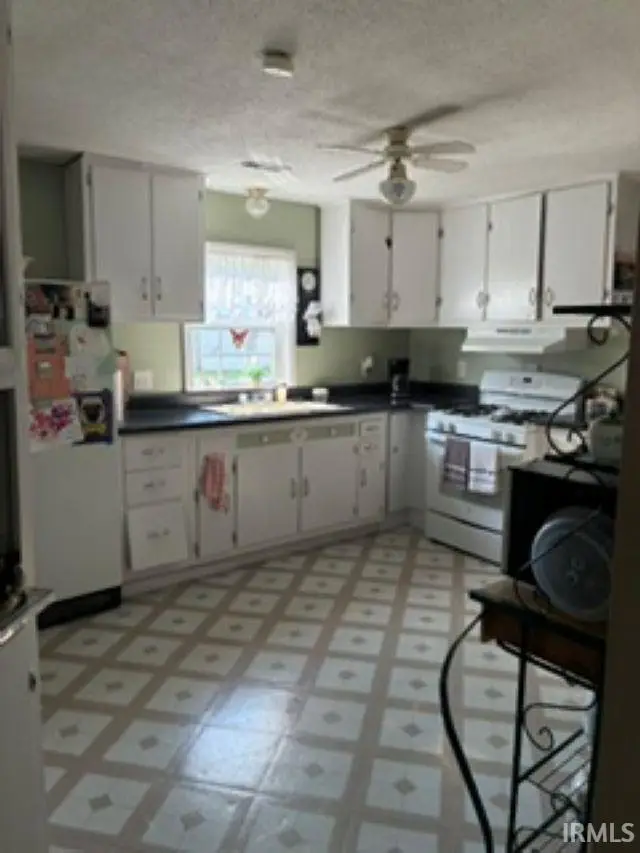 568 Van Buren Avenue, Peru, IN 46970 - #3