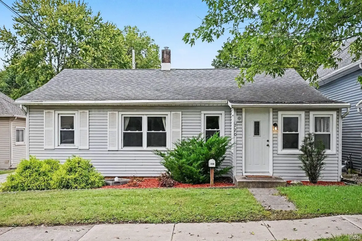 720 W Center Street, Warsaw, IN 46580 - #1