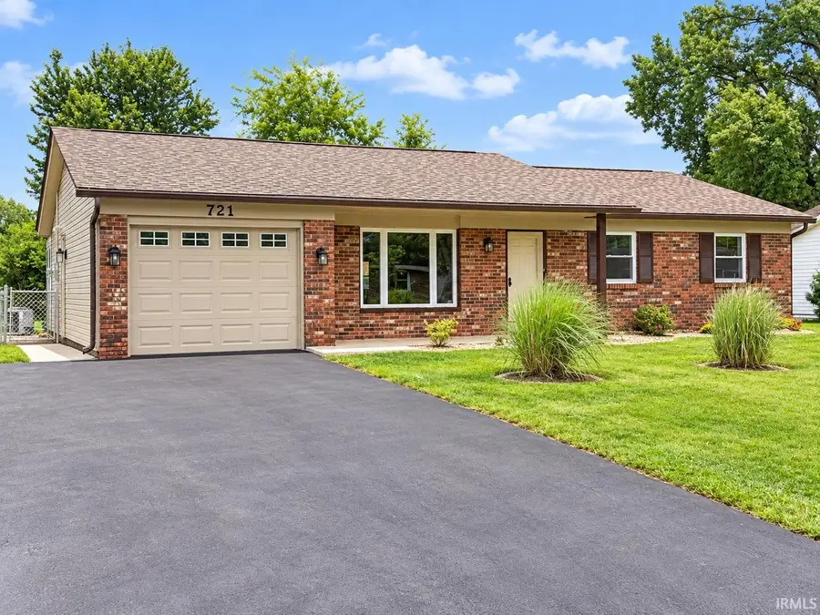 721 S Parkway Drive, Bloomington, IN 47403 - #2