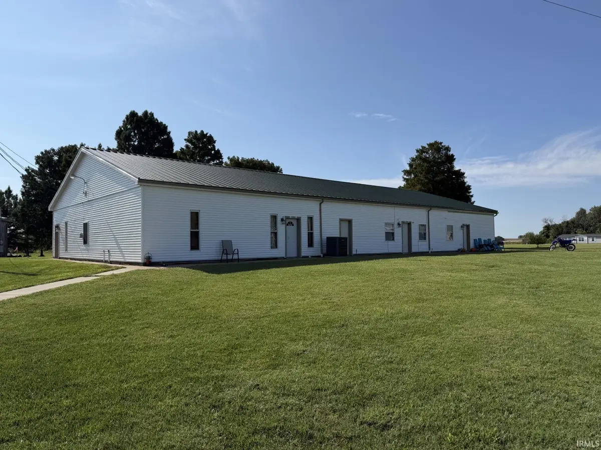 10080 S Koch Drive, Poseyville, IN 47633 - #1