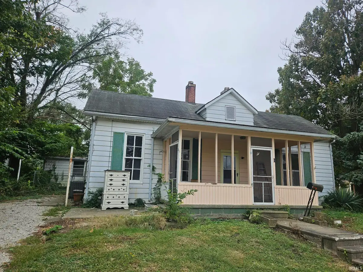 1 E Hefron Street, Washington, IN 47501 - #1