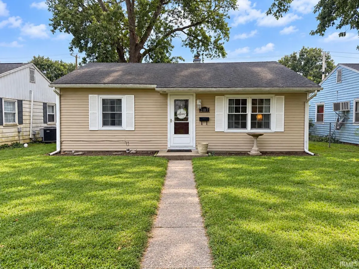 2107 W 8th Street, Marion, IN 46953 - #1