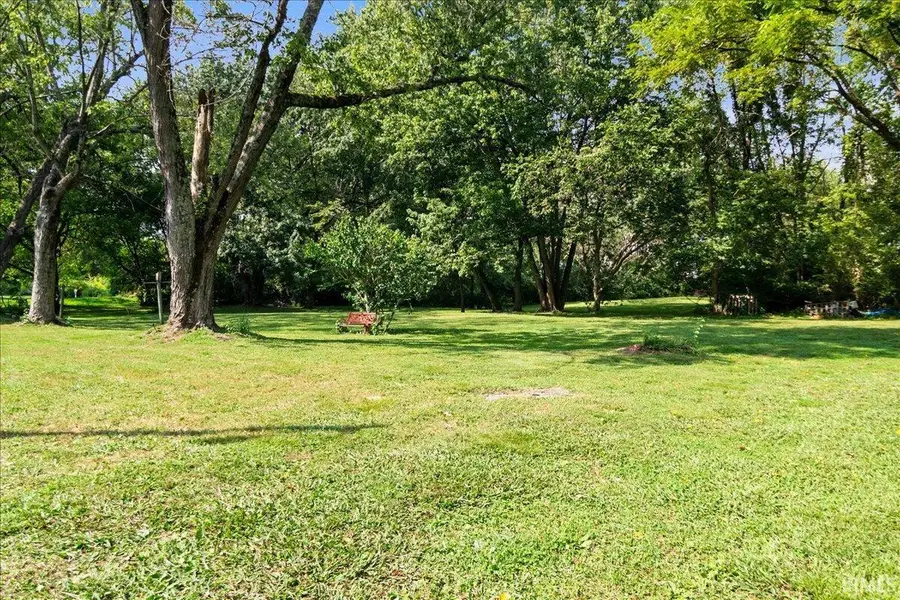 1136 E 350 S, Princeton, IN 47670 - #2
