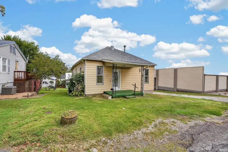 907 Landes Street, Mount Carmel, IL 62863 - #3