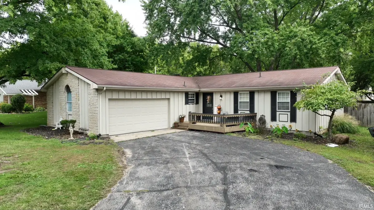 211 N Miller Manor Court, Monticello, IN 47960 - #1