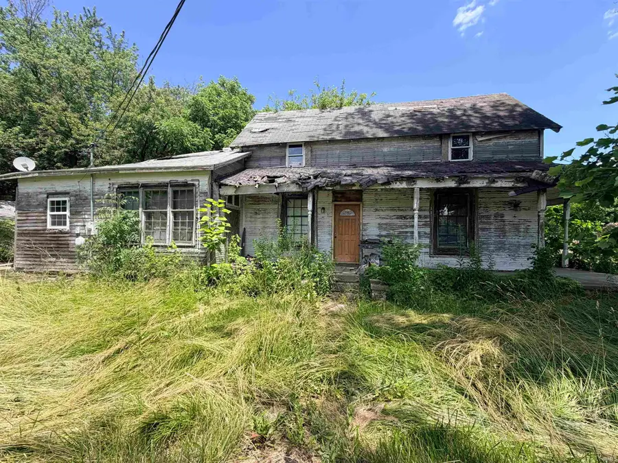 2812 Brown Street, New Castle, IN 47362 - #2