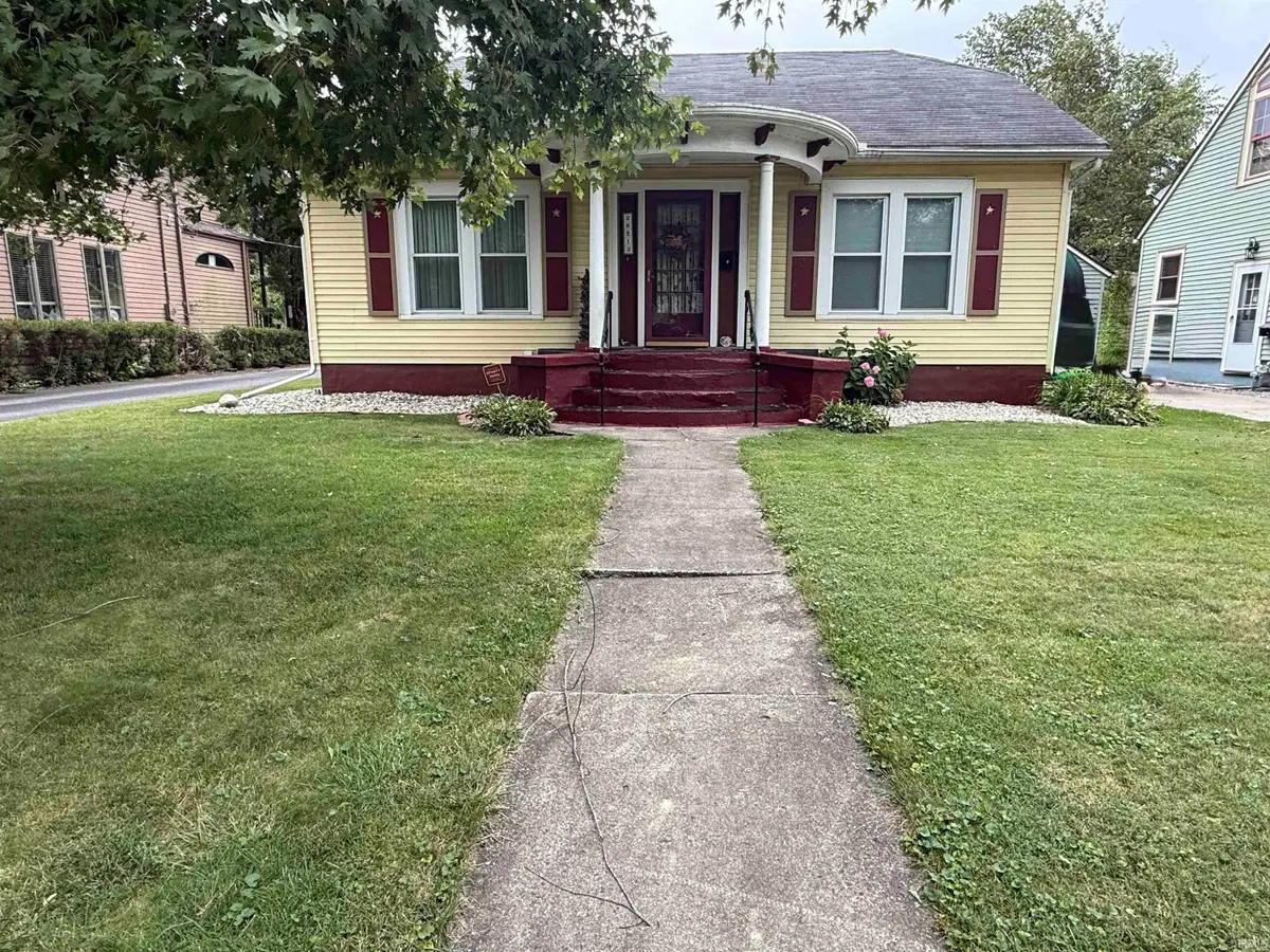 2812 N Pennsylvania Avenue, Logansport, IN 46947 - #1