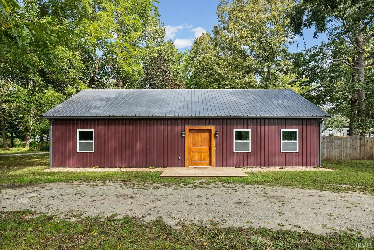 6035 N Hodges Drive, Monticello, IN 47960 - #1