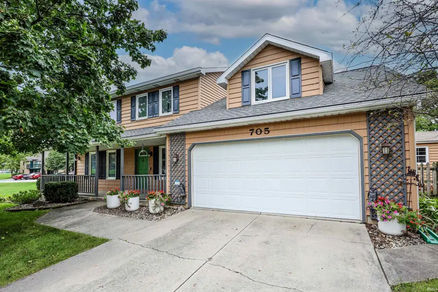 705 Valdosta Drive, Fort Wayne, IN 46825 - #2