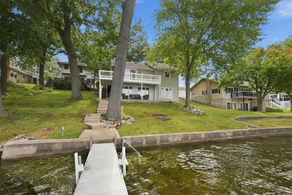 455 Lane 221b Hamilton Lk, Hamilton, IN 46742