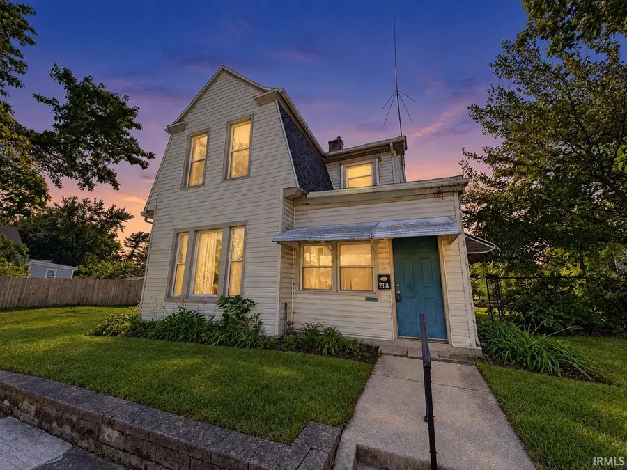 2318 S Wayne Avenue, Fort Wayne, IN 46807 - #3