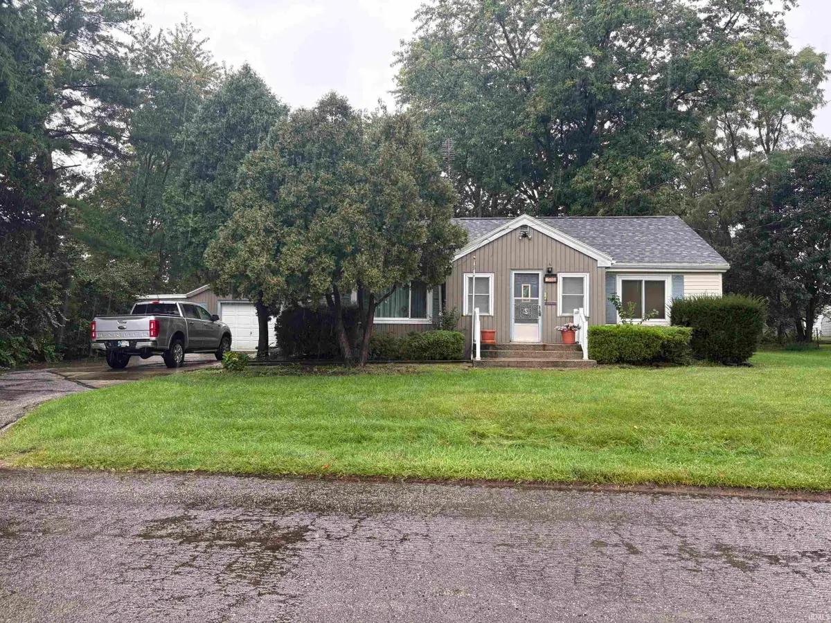808 Esther Street, Huntington, IN 46750 - #1