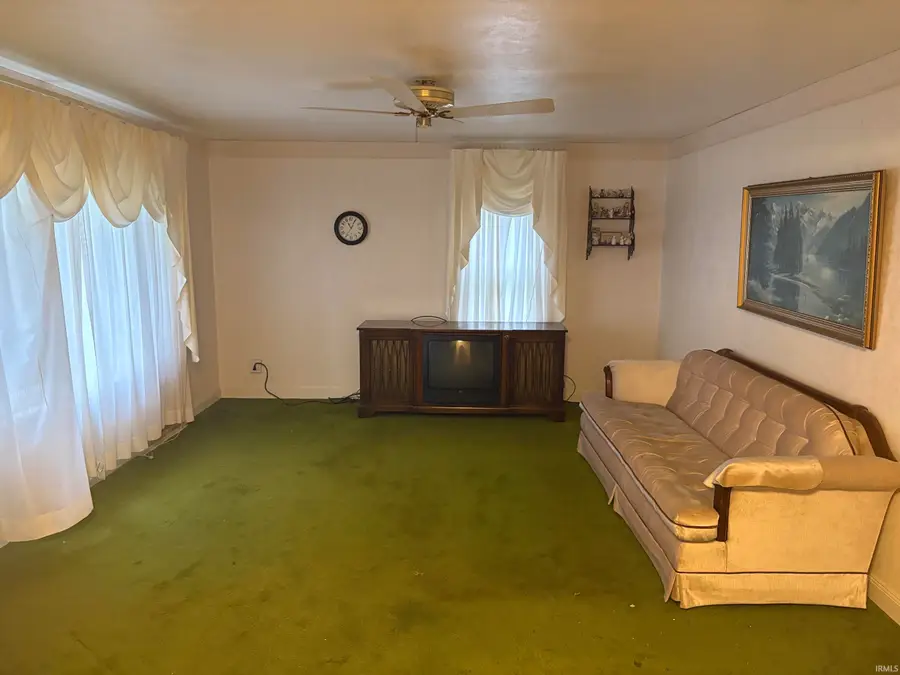 808 Esther Street, Huntington, IN 46750 - #2